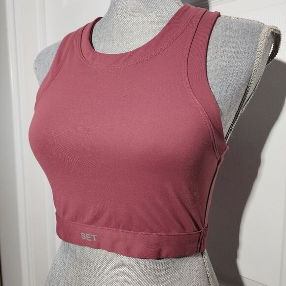 SET ACTIVE tank/bra - Picture 2 of 4